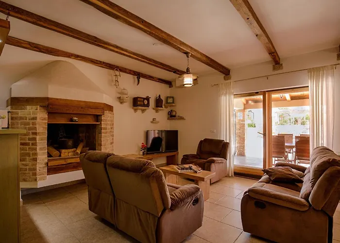 Tatil Evi In Mit Privatem Parkplatz By Interhome
